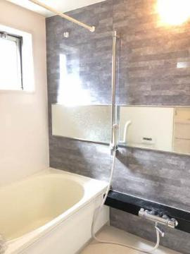 ラ・ルミエールエストの浴室|バス