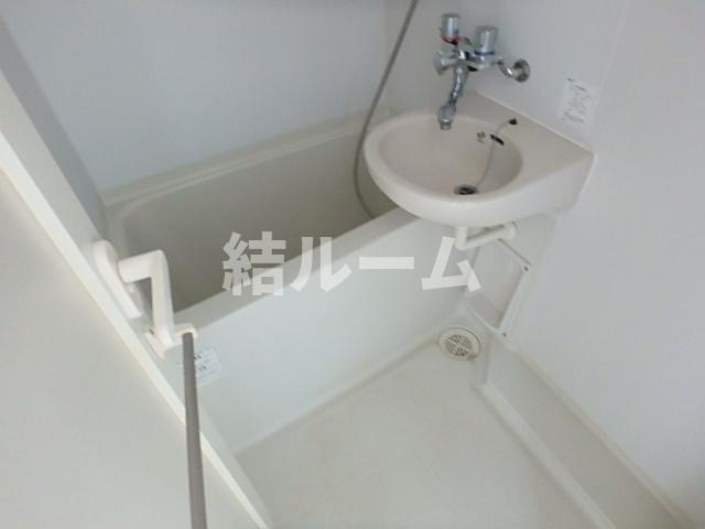 板橋区中丸町の賃貸マンションの浴室