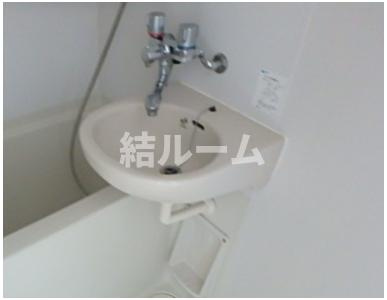 板橋区中丸町の賃貸マンションの洗面所