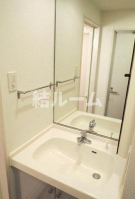 板橋区大山町の賃貸マンションの洗面所