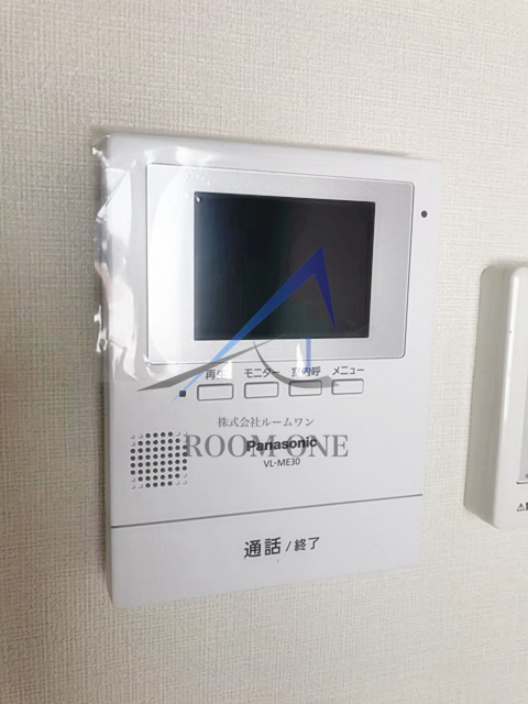ハーモニーテラス北新宿Ⅲのセキュリティ|モニター付きインターホンです。