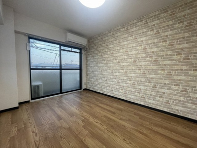 【内装】 | ロイヤルメイゾン | 別のお部屋の写真です