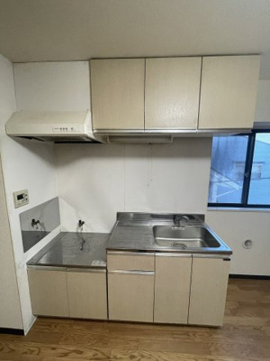 【キッチン】 | ロイヤルメイゾン | 別のお部屋の写真です