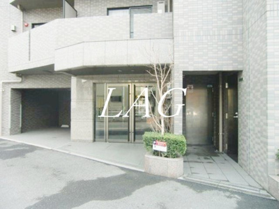 【エントランス】 | ルーブル王子 | エントランスです。