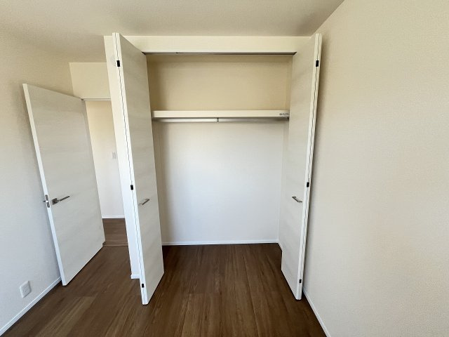 【収納】 | 糟屋郡粕屋町柚須第2　1号棟（全1棟）【仲介手数料無料・0円】 | 現地写真。