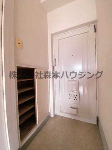 【収納】 | 　清水谷コーポ | シューズボックスついてます