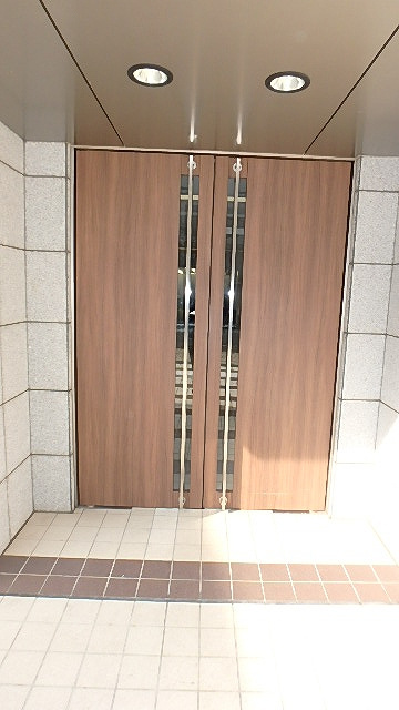 エスティメゾン王子のエントランス