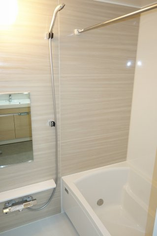 JYUMOKU尾久の浴室