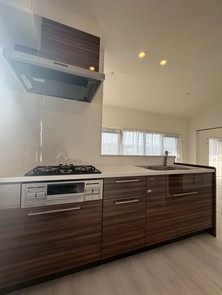 【キッチン】 | シティハイツ二日市 | お料理をしながら会話を楽しめるカウンターキッチンです