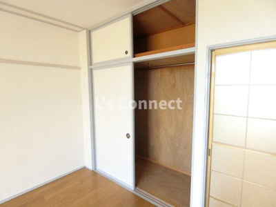 【収納】 | ハイランド西勝山 | 天袋付きのクローゼット。