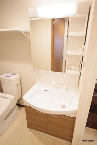 S-FORT江坂垂水町 仲介手数料無料の洗面所