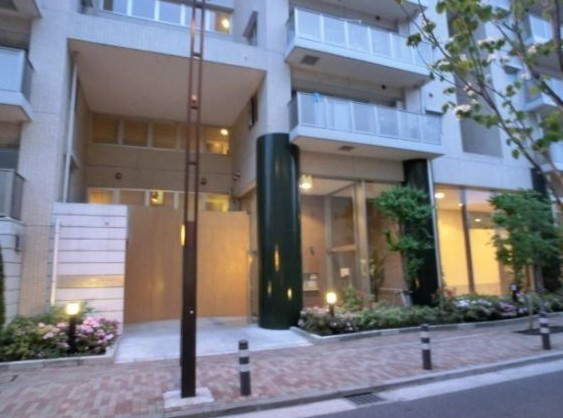 アゼリアテラス新宿