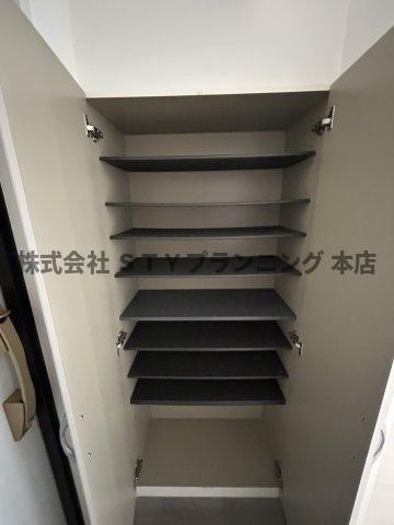 仲介手数料０円！GRANDUKE鶴舞の収納