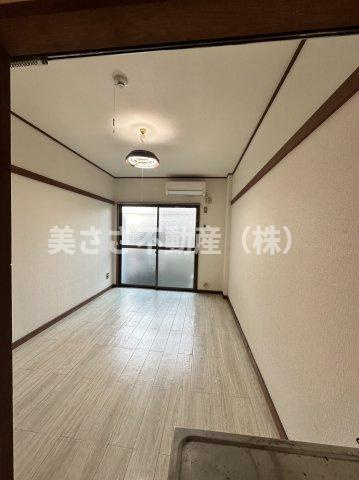 【居間・リビング】 | カリフォルニアリバー