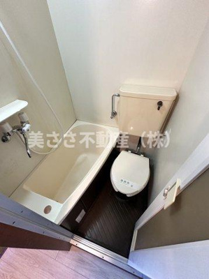 【トイレ】 | カリフォルニアリバー