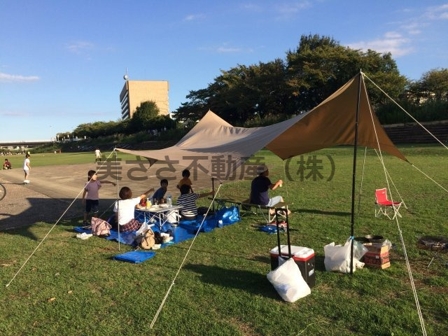 【その他】 | カリフォルニアリバー | 浅川沿いでの心地良い風、太陽、そして空気。
仲間と集まって、アウトドアはいかがでしょうか？