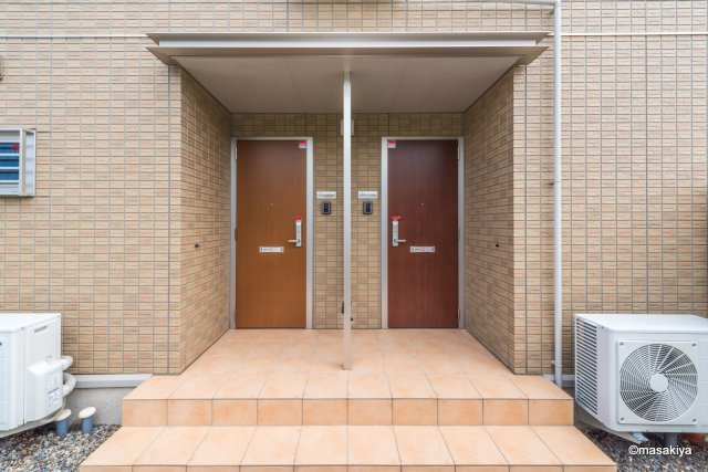 サニーサイドコートのエントランス