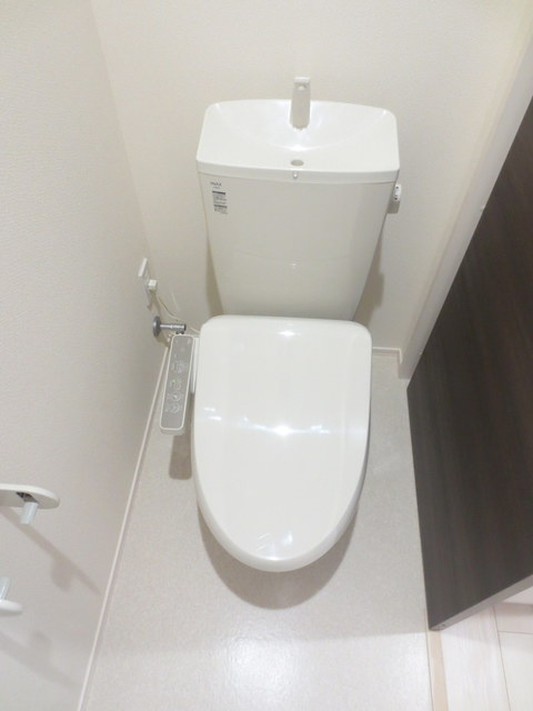 プレジャー谷中のトイレ|★温水洗浄便座★