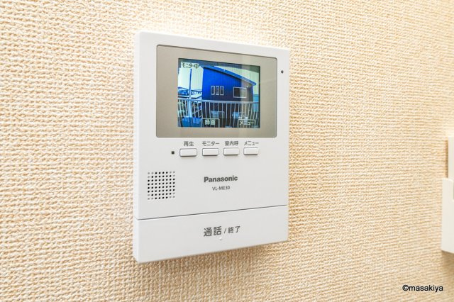 ラ・メゾンひまわりの玄関