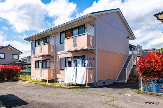 ラ・メゾンひまわりの外観