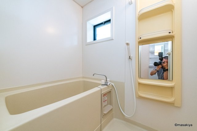 ラ・メゾンひまわりの浴室