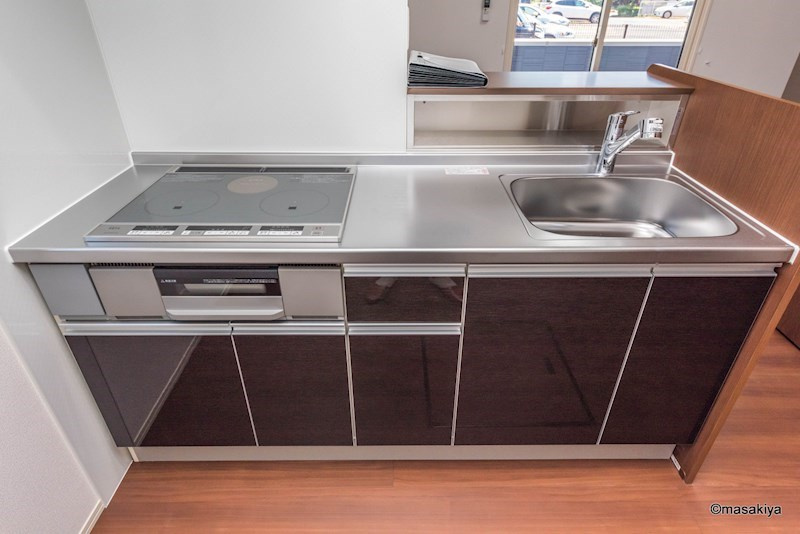 レセンテ中御所のキッチン|カウンターキッチン