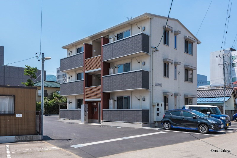 レセンテ中御所