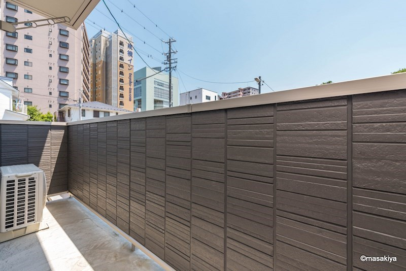 レセンテ中御所のバルコニー|バルコニー