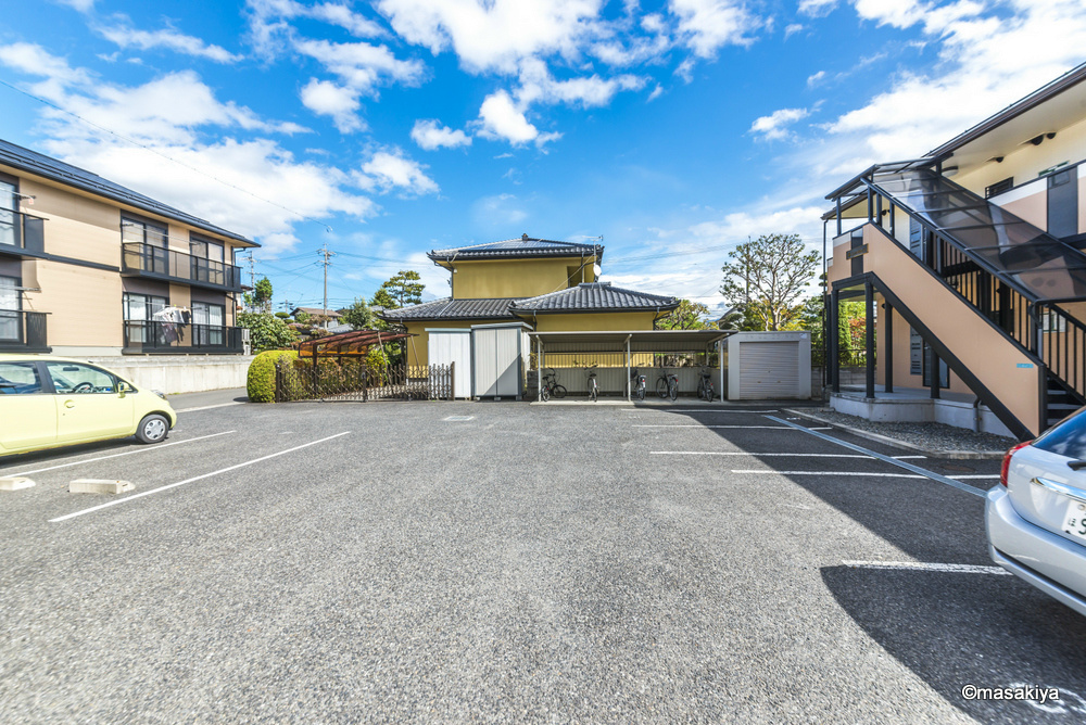 藤 Lin denの駐車場|駐車場