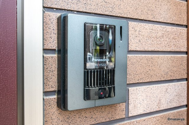 リバーウインド城南Ａのエントランス