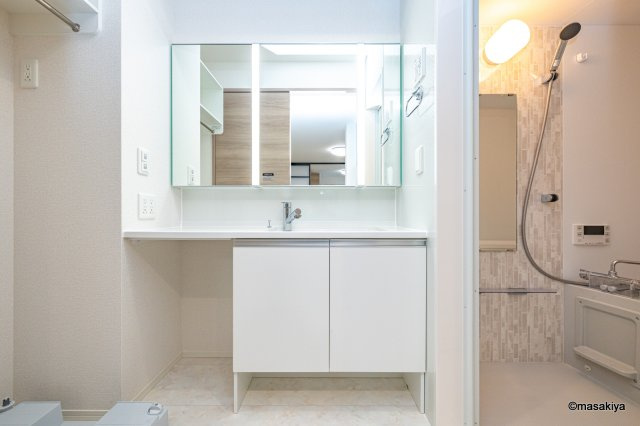 セレーノヴィータ中御所の洗面所