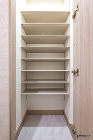 セレーノヴィータ中御所の玄関