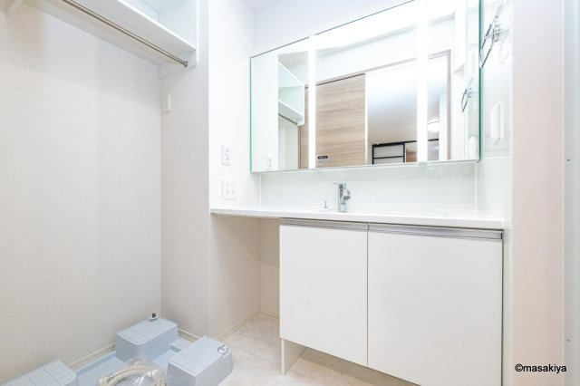 セレーノヴィータ中御所の洗面所