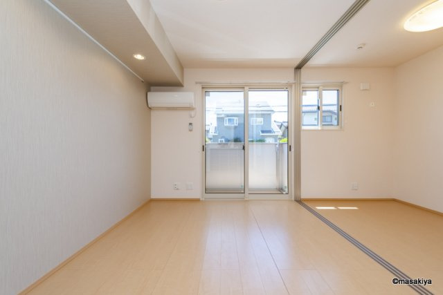 セレーノ稲田の居間・リビング