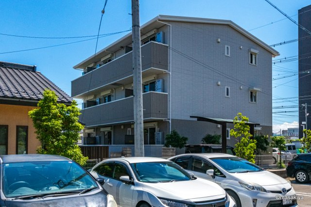 トリシア中御所