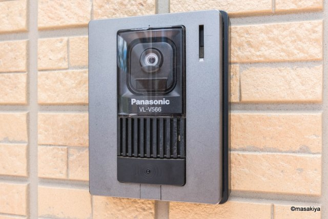 北尾張部アパートのエントランス