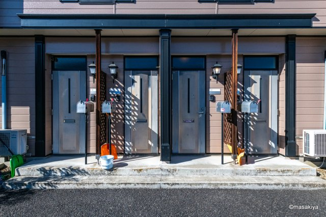 フォレスタ　Aのエントランス