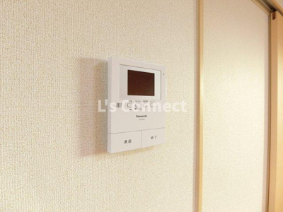 【セキュリティ】 | サン・イースト | 突然の来客もＴＶモニターホンでしっかり確認。