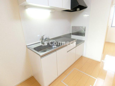 【キッチン】 | サン・イースト | ２口ガスコンロ設置可能なキッチンです。