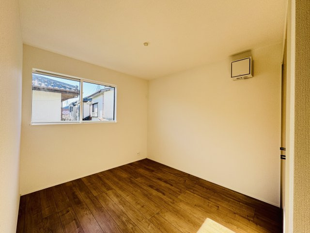 松戸市上本郷新築戸建【上本郷小学校：10分】の子供部屋|5.28帖洋室