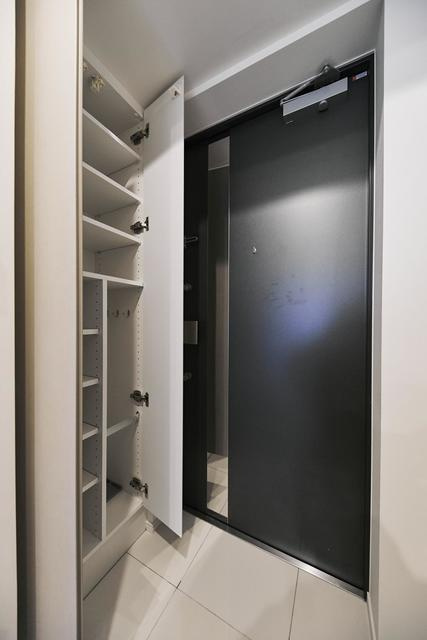 アーバネックス錦糸公園Ⅱの玄関|※写真は同タイプ住戸です。