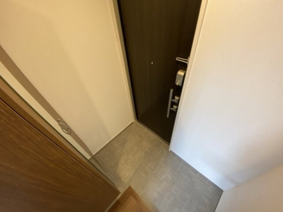 【玄関】 | エールデュボヌール