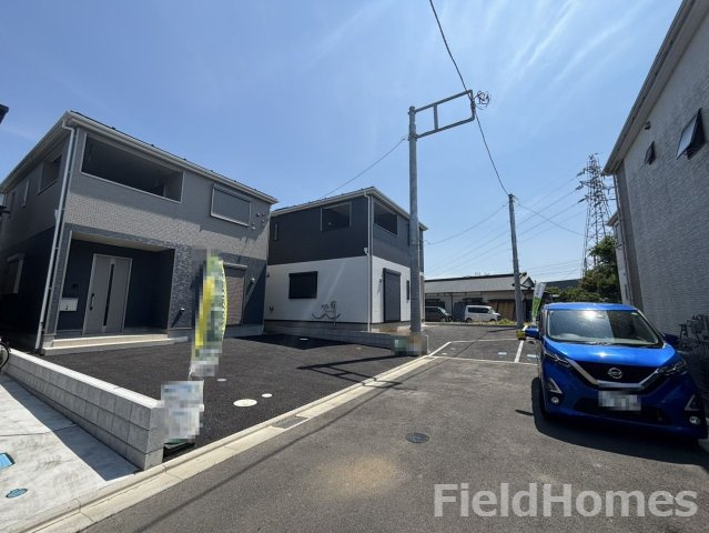 平塚市寺田縄新築戸建て　第16-3号棟の前面道路含む現地写真|前面道路含む現地写真です。
