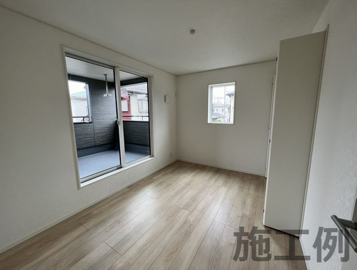 秦野市曽屋新築戸建て　第27-3号棟の洋室|落ち着いた色調の洋室です