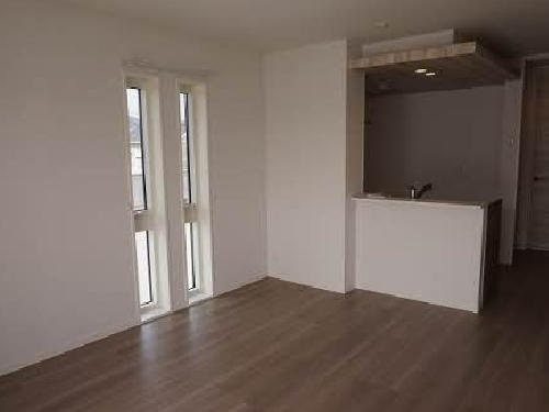 アン フェ ミュールの居間・リビング