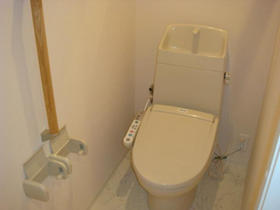 【トイレ】 | アヴァンティ | シャワー付トイレ