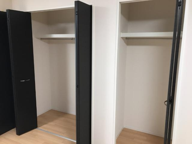 クレセントピアスの収納|クローゼット