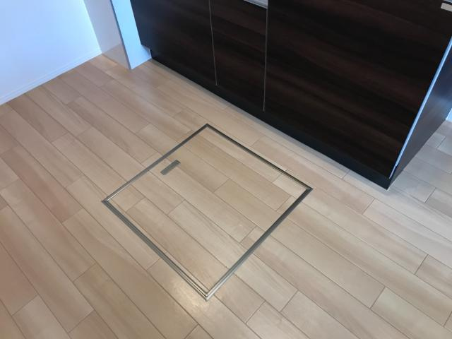 クレセントピアスの収納|台所床下収納