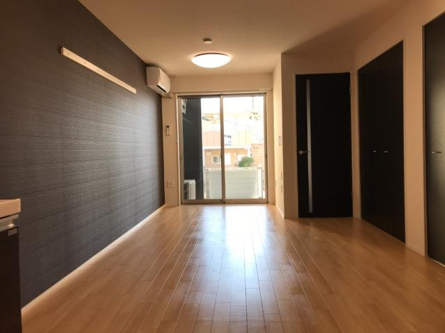 クレセントピアスの内装|洋室