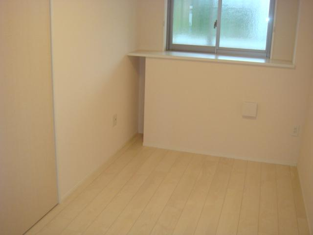 アヴァンティの内装|洋室